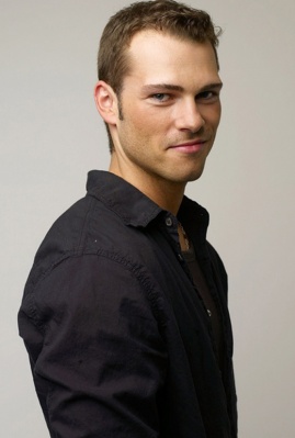 罗伯茨罗伯茨法官